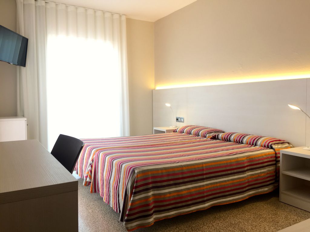 Habitación vista piscina